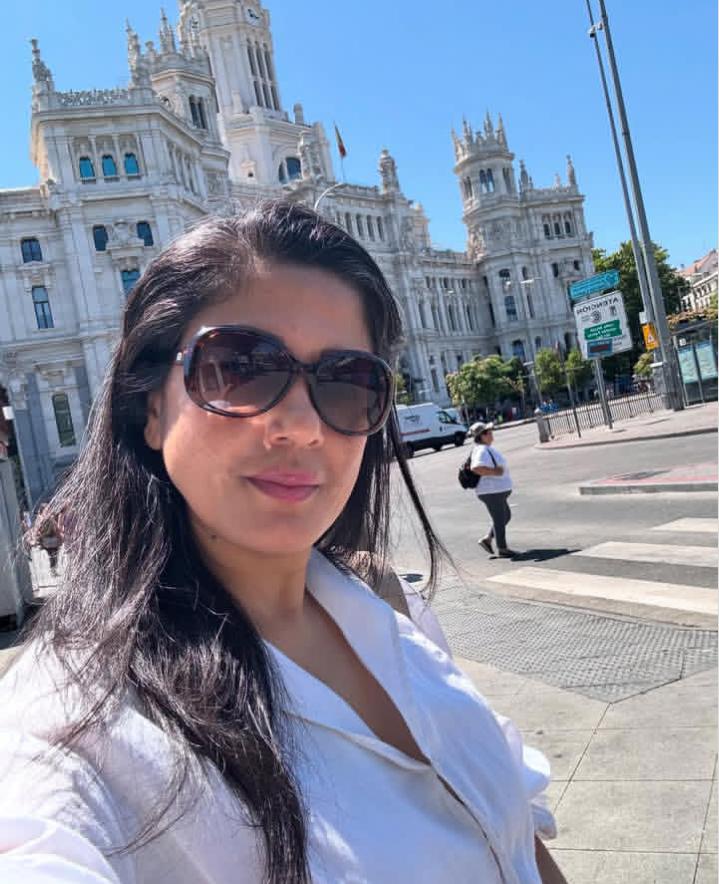 LADA - Diseñador Gráfico